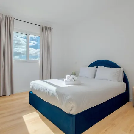 Skyline By Madeira Semesterbostad *